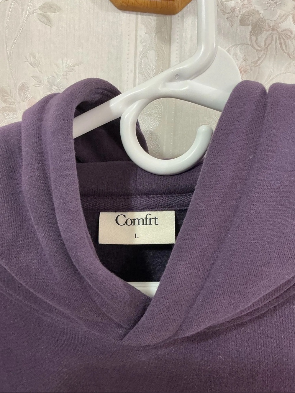 Comfrt Purple Cowl Neck Sweater - L